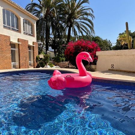 Marina Apartment Бениса Екстериор снимка
