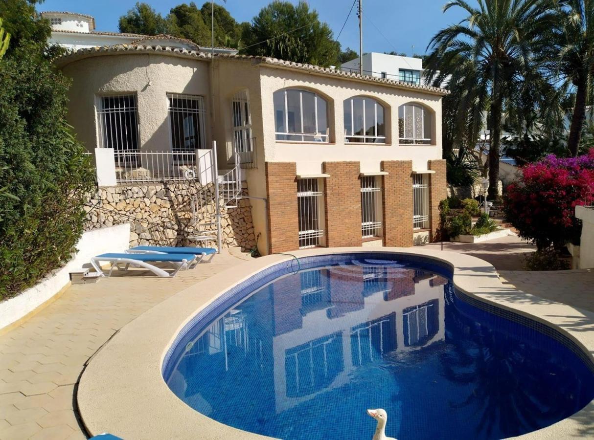 Marina Apartment Бениса Екстериор снимка