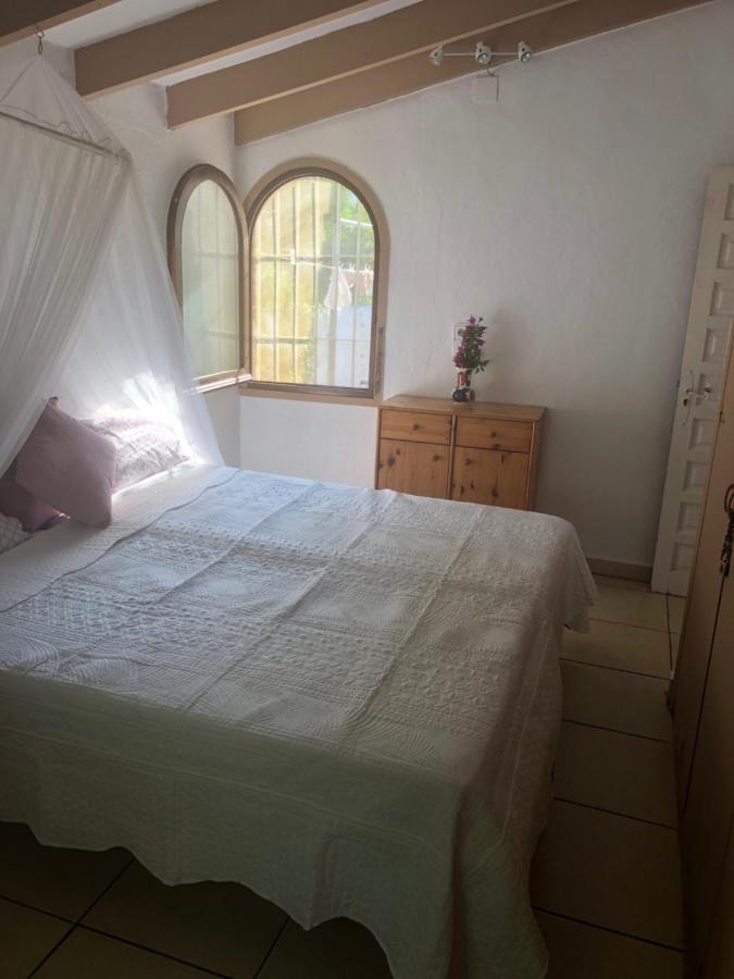 Marina Apartment Бениса Екстериор снимка